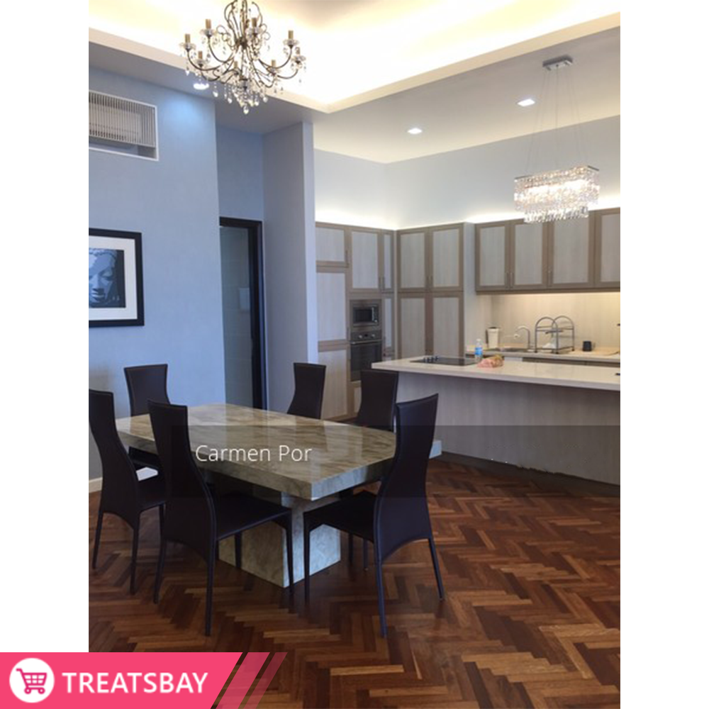 Quayside Condominium (3 Bedrooms - 4 Bathrooms - 2481 sqft)