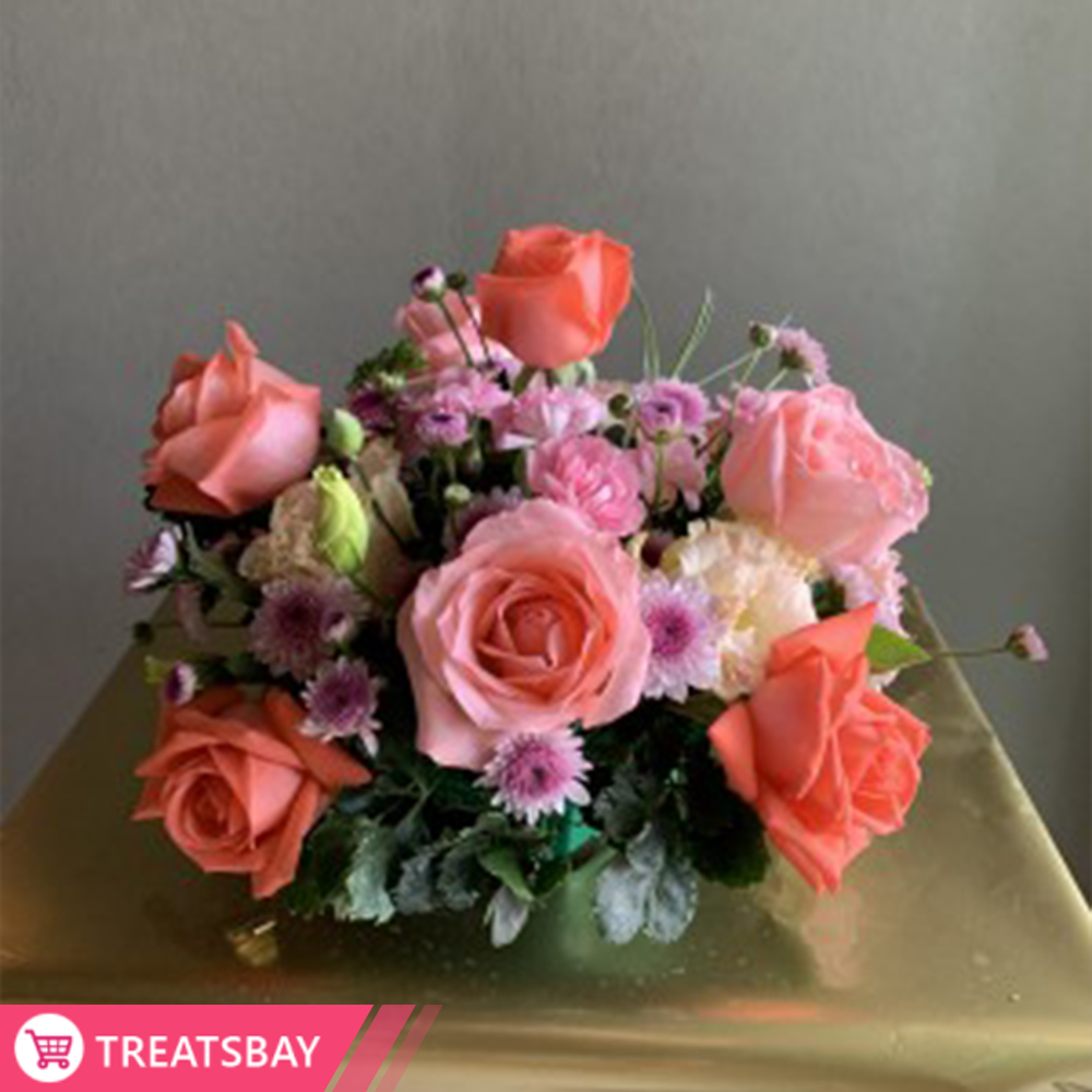 C007 Centerpiece Floral Arrangement
