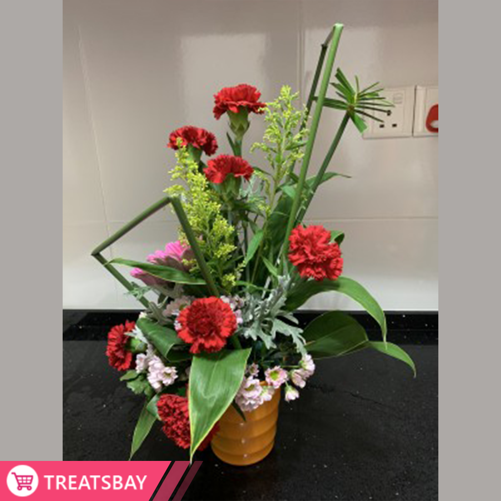 C006 Centerpiece Floral Arrangement
